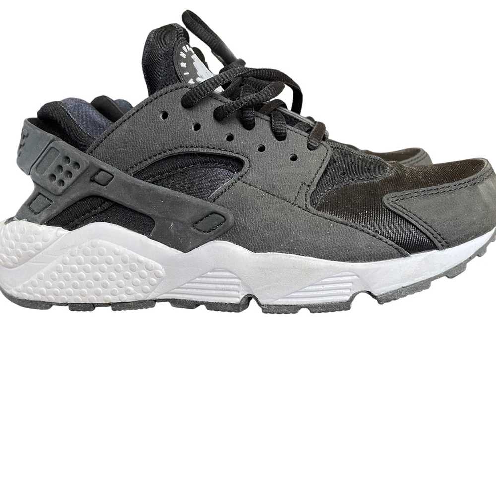 NIKE AIR HUARACHE SHOES BLACK